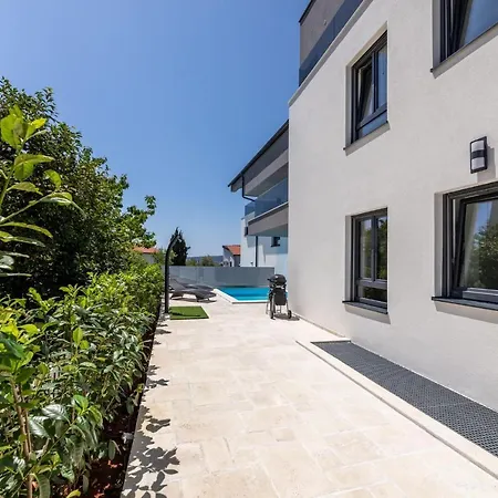Luxury Villa Adria Apartments Krk Town Exterior photo
