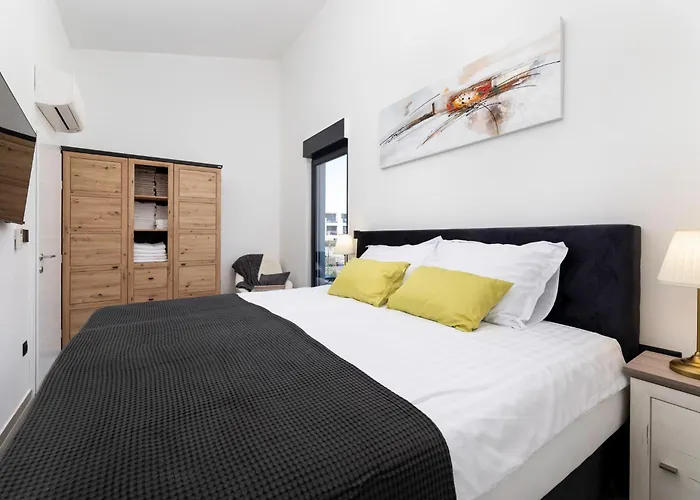 Luxury Villa Adria Apartments