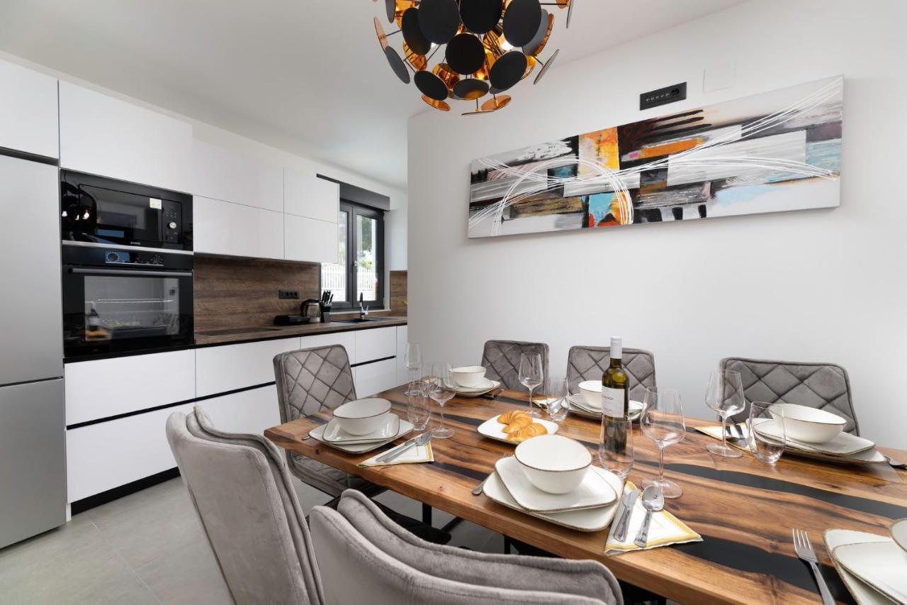 Apartment Luxury Adria *