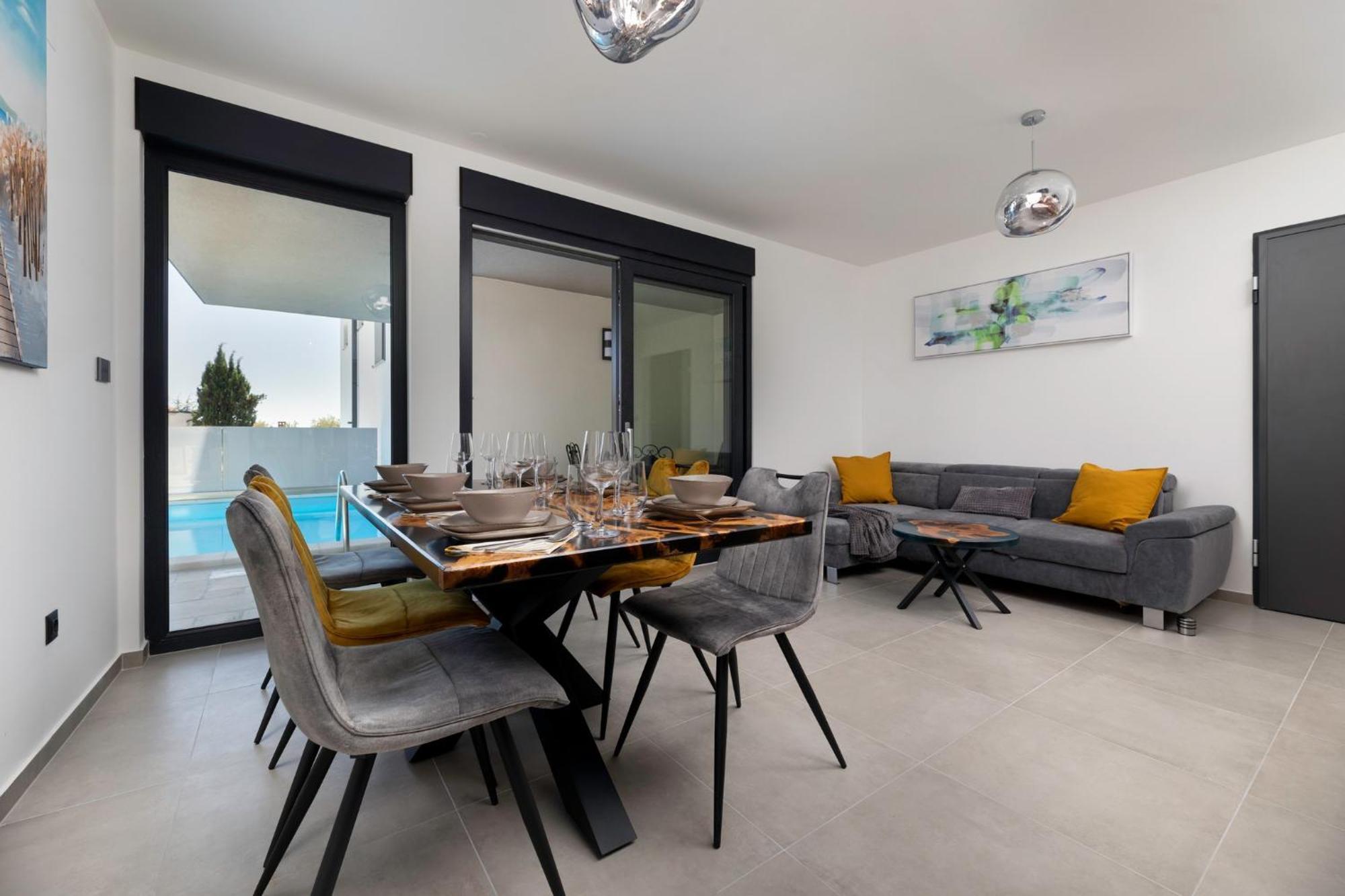 Luxury Adria